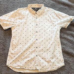 American Eagle Outfitters White and Black Patterned Button Down Shirt